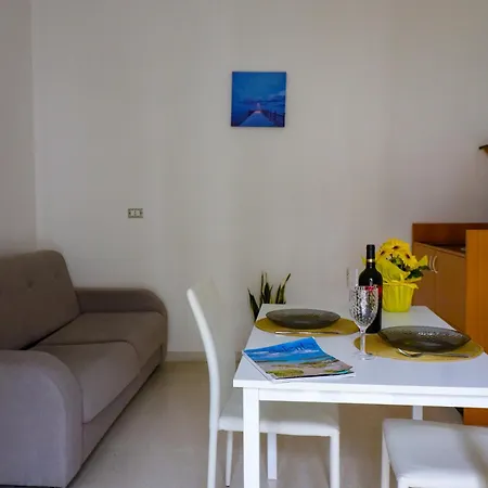 Elaia's House In Tatil Evi *